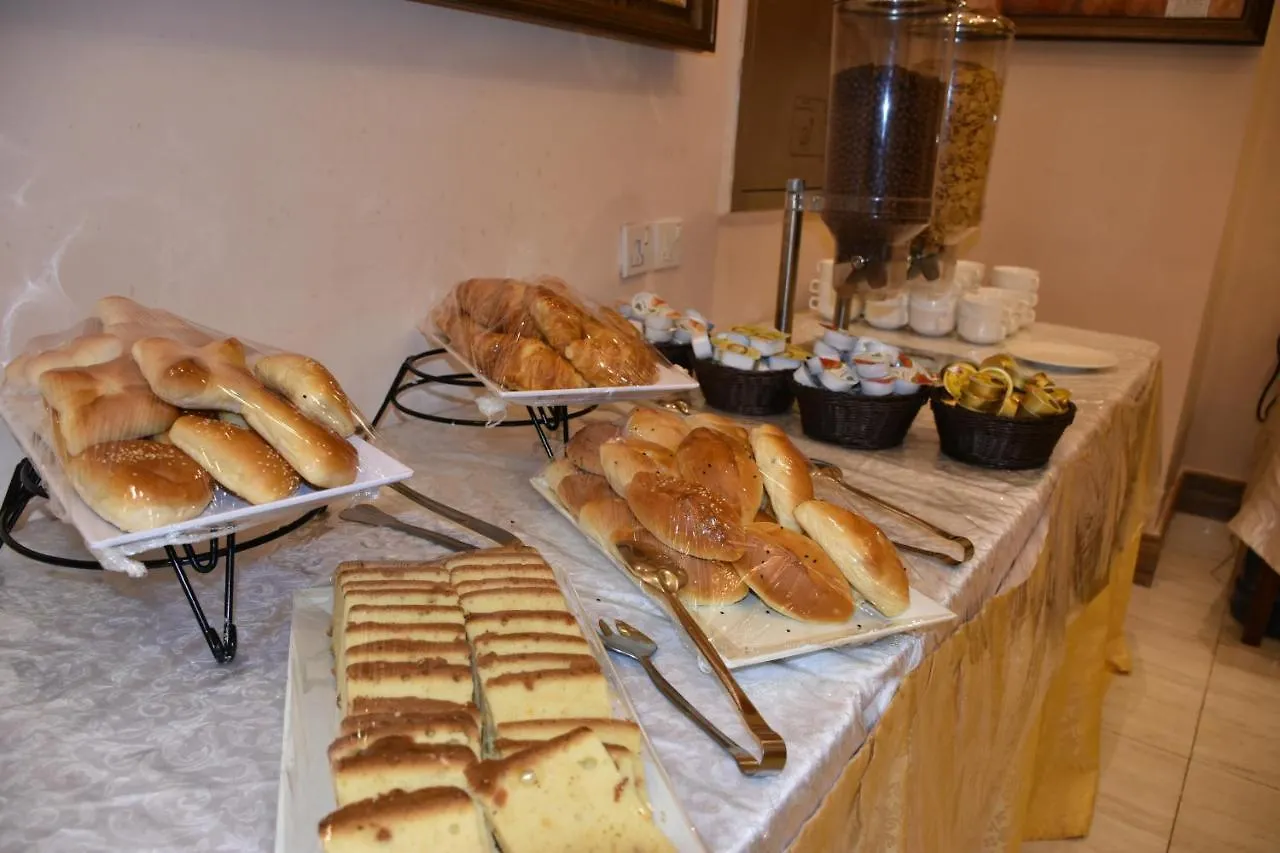 Drnef Ajyad Hotel Mecca Saudi Arabia